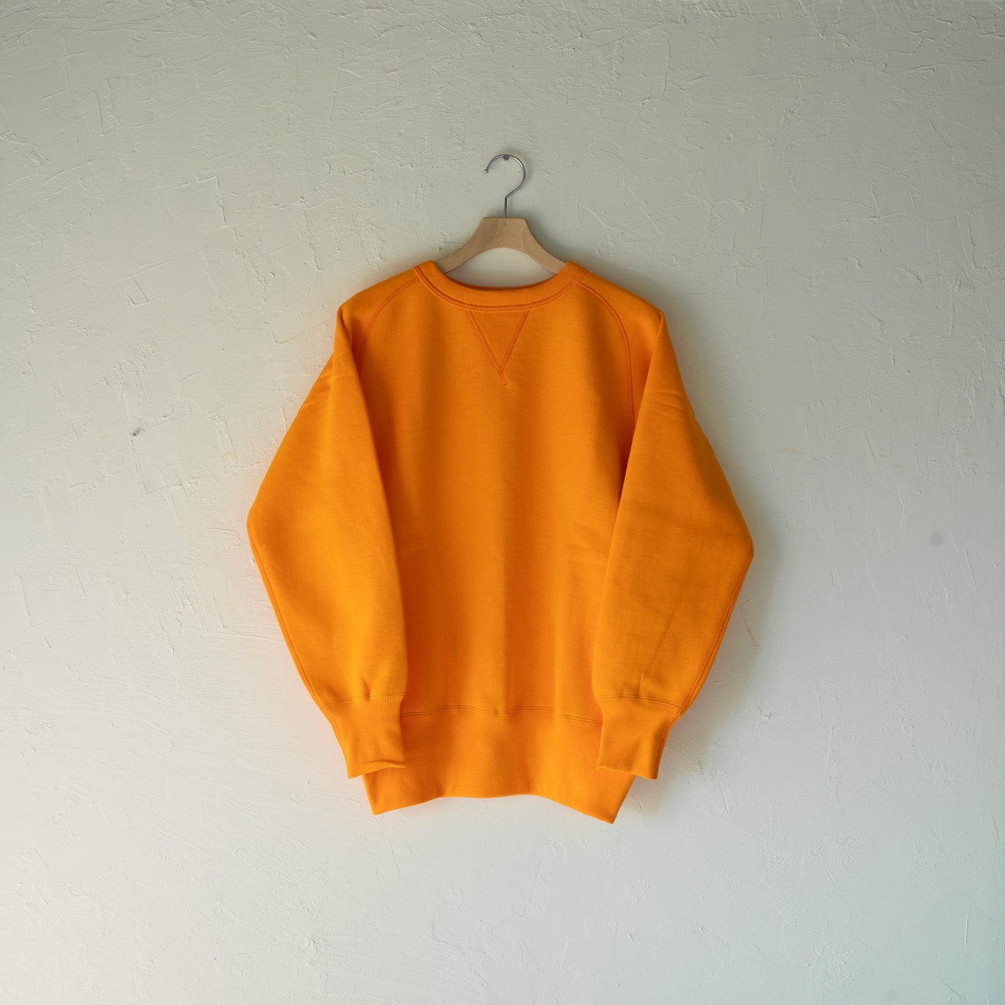 * RESTOCK * CLASSIC LOOPWHEEL SWEATSHIRTS ORANGE